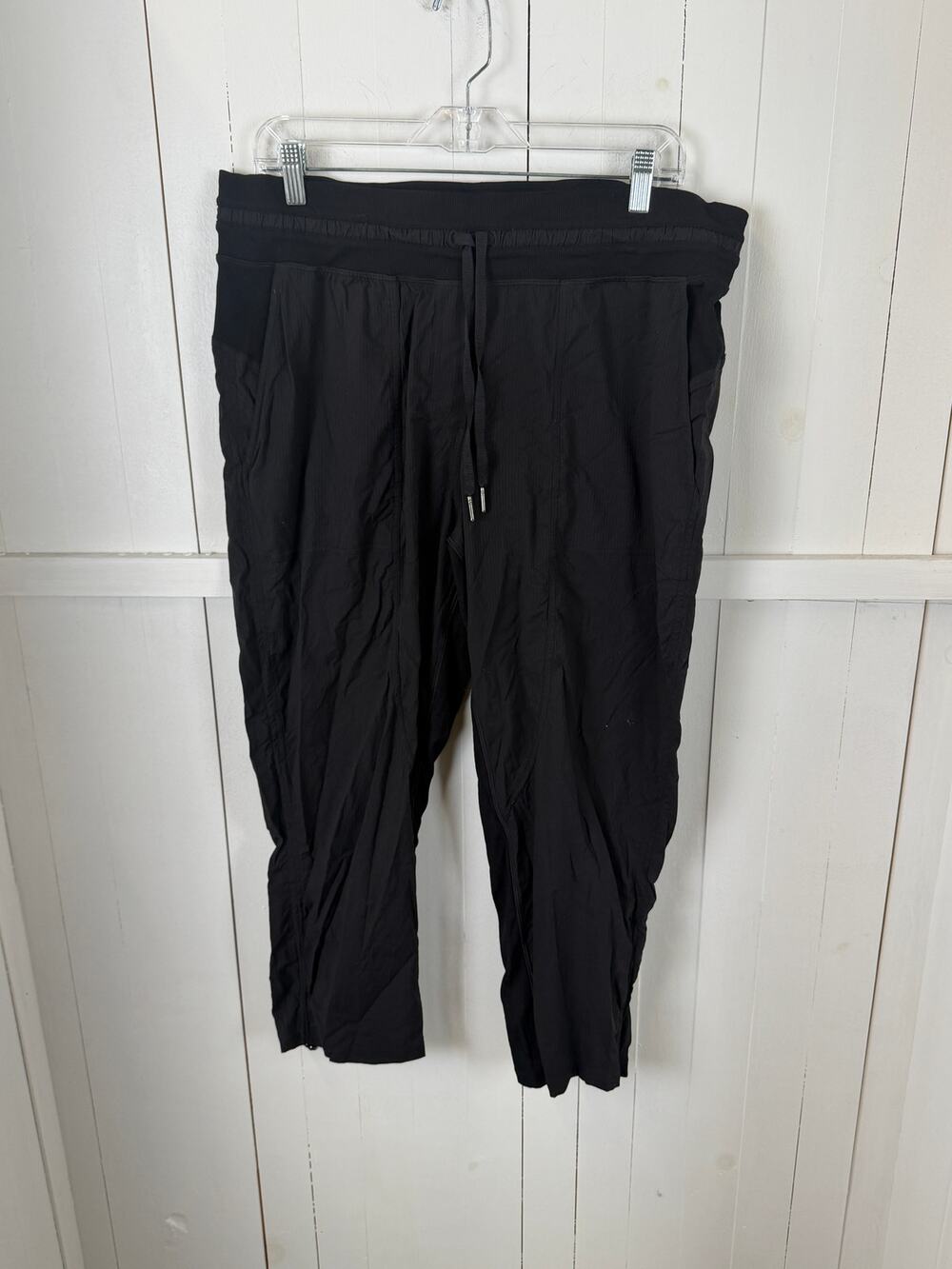 Lululemon Black Jogger Pants Size 14 Excellent Condition